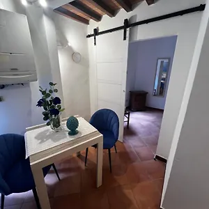 vicolo-17.it-tuscanyhotel.com/