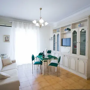 a-casa-di-rossella.catania-hotels.net/