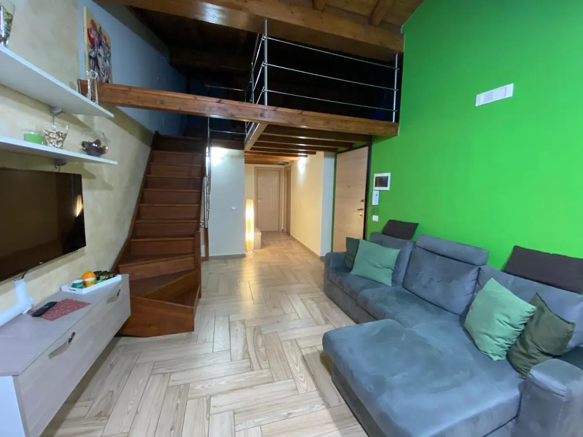 The “B” House Apartment Catania 0*,